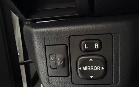 Toyota Yaris XP150 рестайлинг, 2022 год, 1 100 000 рублей, 11 фотография