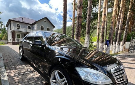 Mercedes-Benz S-Класс, 2011 год, 1 950 000 рублей, 3 фотография