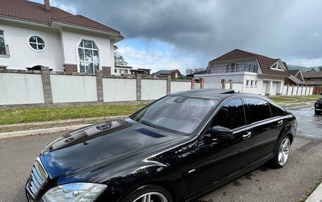 Mercedes-Benz S-Класс, 2011 год, 1 950 000 рублей, 10 фотография