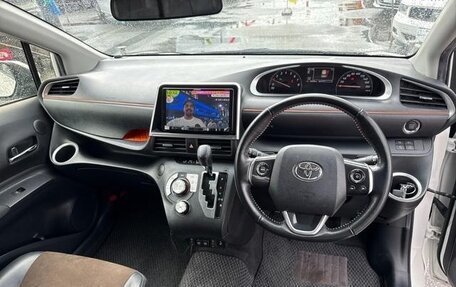Toyota Sienta II, 2019 год, 1 100 000 рублей, 12 фотография