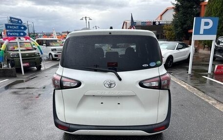 Toyota Sienta II, 2019 год, 1 100 000 рублей, 3 фотография