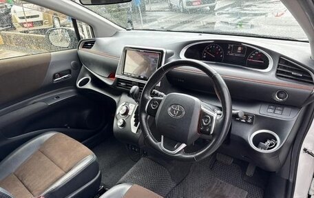 Toyota Sienta II, 2019 год, 1 100 000 рублей, 5 фотография