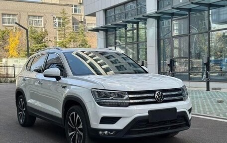 Volkswagen Tharu, 2022 год, 1 730 700 рублей, 3 фотография