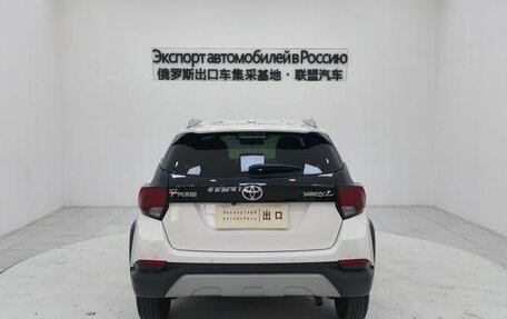 Toyota Yaris XP150 рестайлинг, 2022 год, 1 510 000 рублей, 4 фотография