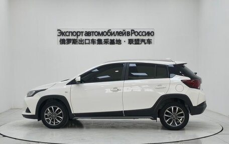 Toyota Yaris XP150 рестайлинг, 2022 год, 1 510 000 рублей, 5 фотография