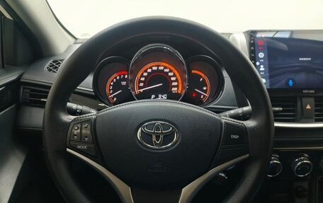 Toyota Yaris XP150 рестайлинг, 2022 год, 1 510 000 рублей, 11 фотография