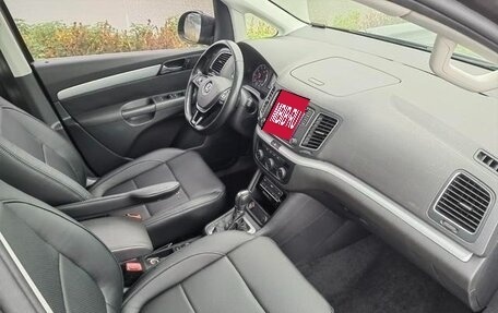 Volkswagen Sharan II, 2022 год, 1 950 000 рублей, 12 фотография