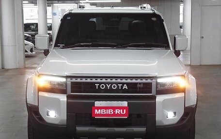 Toyota Land Cruiser Prado, 2024 год, 6 600 000 рублей, 2 фотография