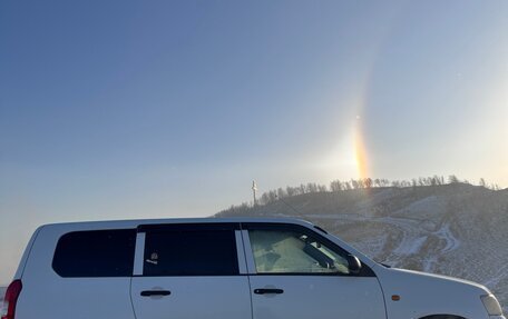 Toyota Probox I, 2011 год, 750 000 рублей, 3 фотография