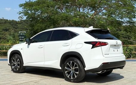 Lexus NX I, 2018 год, 2 850 003 рублей, 4 фотография