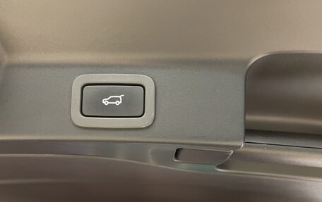 Jaguar F-Pace, 2016 год, 2 650 000 рублей, 31 фотография