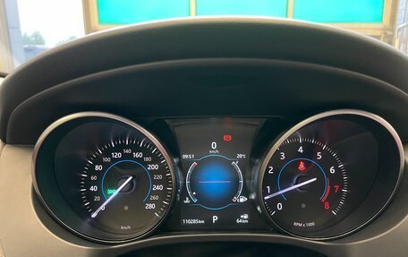 Jaguar F-Pace, 2016 год, 2 650 000 рублей, 25 фотография