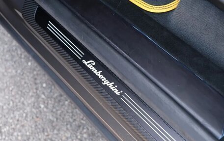 Lamborghini Urus I, 2024 год, 32 000 000 рублей, 15 фотография