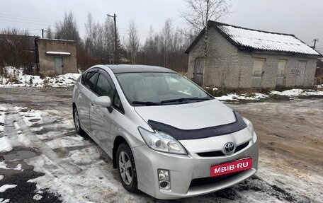 Toyota Prius, 2010 год, 1 120 000 рублей, 10 фотография