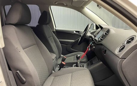 Volkswagen Tiguan I, 2012 год, 917 000 рублей, 15 фотография