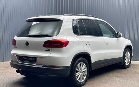 Volkswagen Tiguan I, 2012 год, 917 000 рублей, 25 фотография