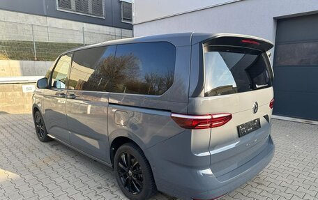 Volkswagen Multivan, 2024 год, 7 650 000 рублей, 6 фотография