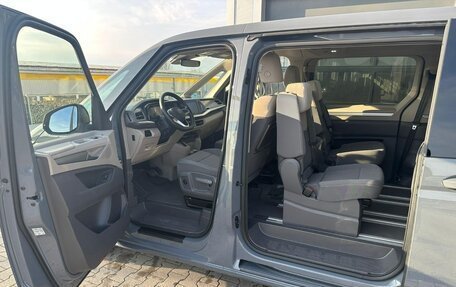 Volkswagen Multivan, 2024 год, 7 650 000 рублей, 11 фотография