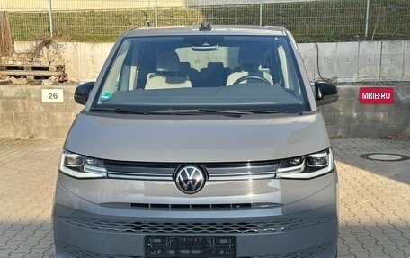 Volkswagen Multivan, 2024 год, 7 650 000 рублей, 8 фотография