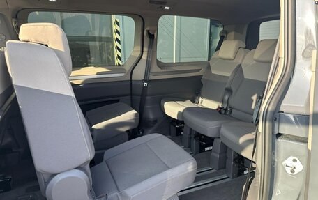 Volkswagen Multivan, 2024 год, 7 650 000 рублей, 18 фотография