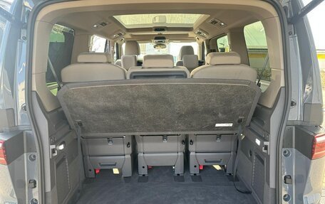 Volkswagen Multivan, 2024 год, 7 650 000 рублей, 16 фотография