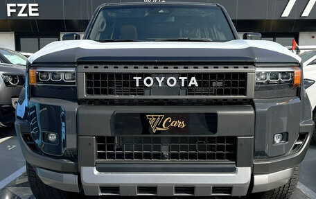 Toyota Land Cruiser Prado, 2025 год, 9 300 000 рублей, 6 фотография