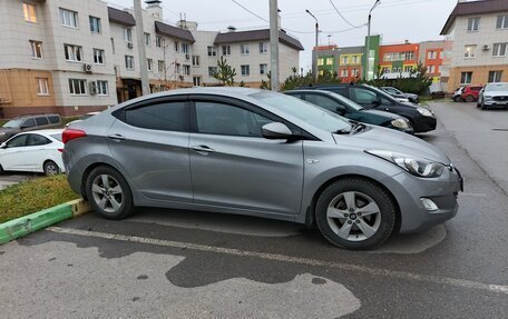 Hyundai Elantra V, 2012 год, 950 000 рублей, 1 фотография