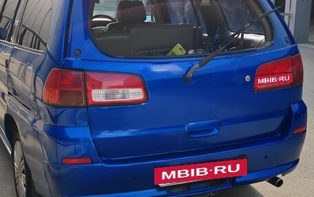 Nissan Prairie III, 2001 год, 360 000 рублей, 4 фотография