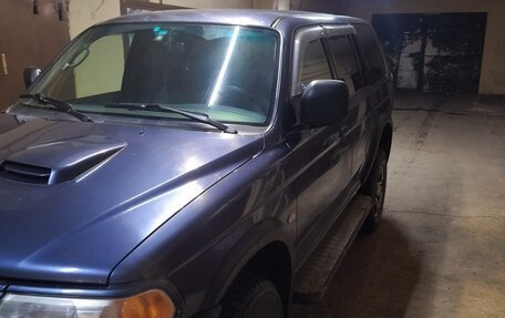 Mitsubishi Pajero Sport II рестайлинг, 2006 год, 900 000 рублей, 4 фотография