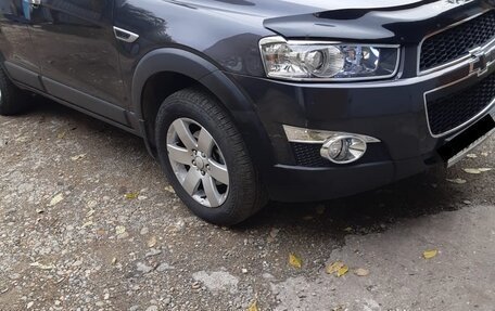 Chevrolet Captiva I, 2012 год, 1 800 000 рублей, 2 фотография