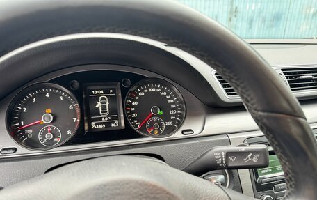 Volkswagen Passat B7, 2012 год, 700 000 рублей, 8 фотография