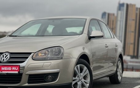 Volkswagen Jetta VI, 2008 год, 865 000 рублей, 2 фотография