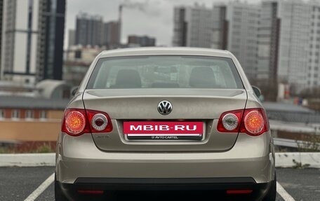 Volkswagen Jetta VI, 2008 год, 865 000 рублей, 8 фотография