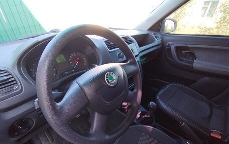 Skoda Fabia II, 2012 год, 480 000 рублей, 3 фотография