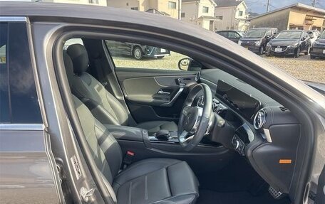 Mercedes-Benz A-Класс, 2023 год, 2 400 069 рублей, 15 фотография
