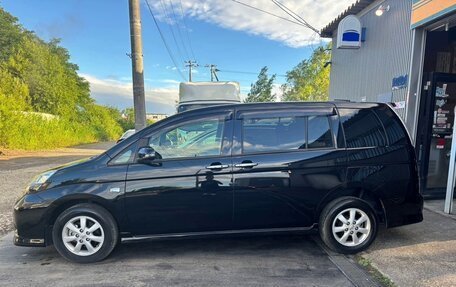 Toyota ISis I, 2016 год, 1 050 000 рублей, 4 фотография