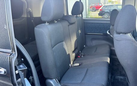 Toyota ISis I, 2016 год, 1 050 000 рублей, 19 фотография