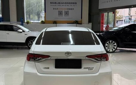 Toyota Corolla, 2022 год, 1 500 000 рублей, 10 фотография