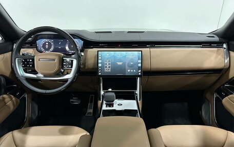 Land Rover Range Rover IV рестайлинг, 2025 год, 25 990 000 рублей, 12 фотография