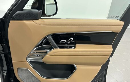 Land Rover Range Rover IV рестайлинг, 2025 год, 25 990 000 рублей, 36 фотография