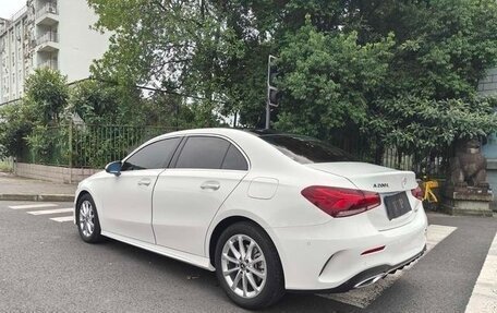 Mercedes-Benz A-Класс, 2021 год, 1 900 000 рублей, 6 фотография