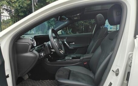 Mercedes-Benz A-Класс, 2021 год, 1 900 000 рублей, 12 фотография