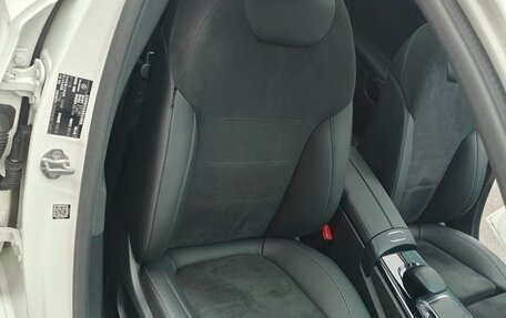 Mercedes-Benz A-Класс, 2021 год, 1 900 000 рублей, 22 фотография