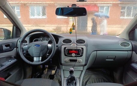 Ford Focus II рестайлинг, 2010 год, 700 000 рублей, 13 фотография