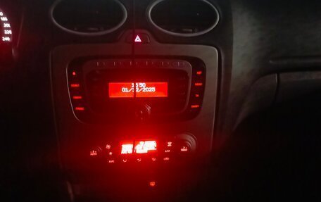 Ford Focus II рестайлинг, 2010 год, 700 000 рублей, 15 фотография