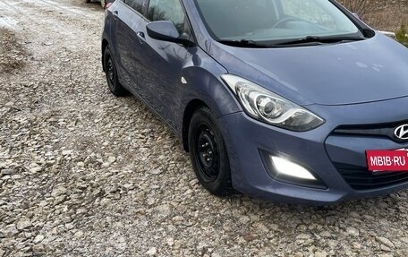 Hyundai i30 II рестайлинг, 2012 год, 800 000 рублей, 3 фотография