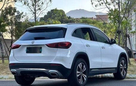 Mercedes-Benz GLA, 2021 год, 2 300 000 рублей, 3 фотография