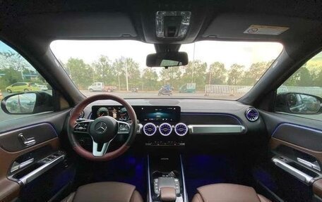 Mercedes-Benz GLB, 2021 год, 2 250 000 рублей, 7 фотография