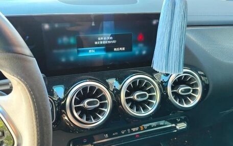 Mercedes-Benz GLA, 2021 год, 2 300 000 рублей, 11 фотография