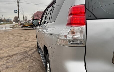 Toyota Land Cruiser Prado 150 рестайлинг 2, 2010 год, 1 950 000 рублей, 9 фотография